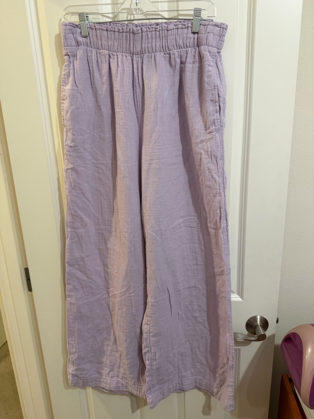 Gap purple 100% cotton lightweight wide leg pant. Size medium. NEW WITH TAGS